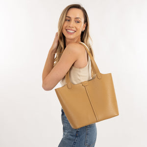 Sassy Duck Amelia Tote