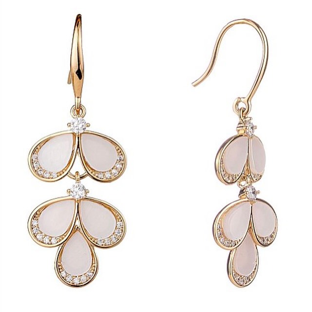 Gregory Ladner Mother Of Pearl Drop Earrings